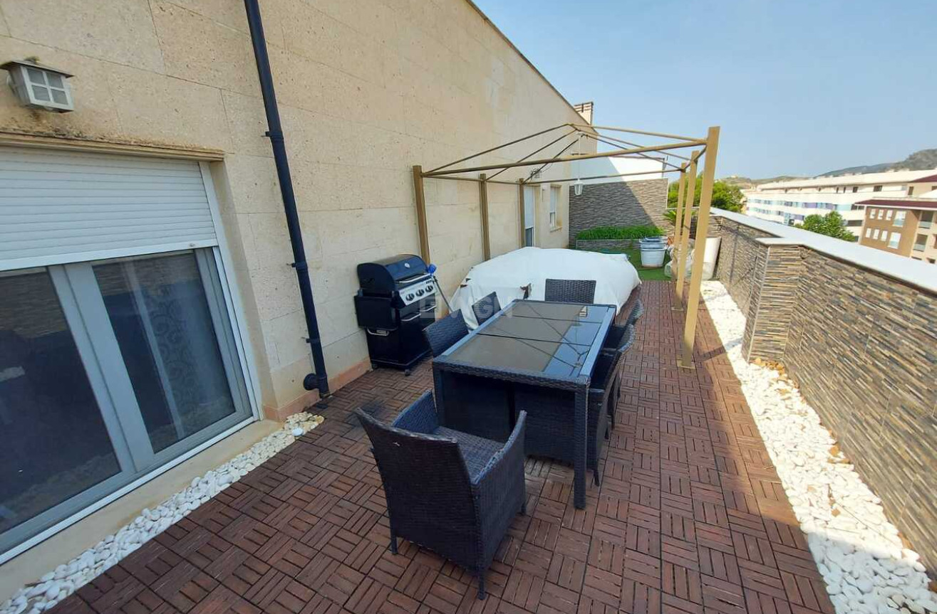 Resale - Apartment / flat - Calasparra - Inland