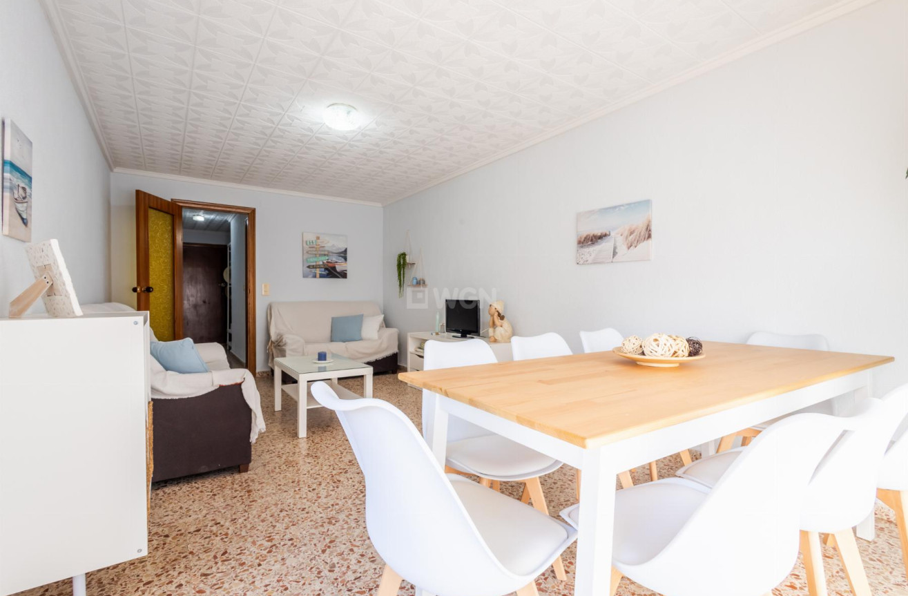 Resale - Apartment / flat - Torrevieja - Costa Blanca