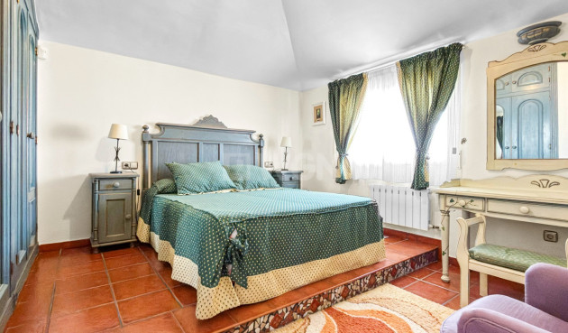 Resale - Villa - Torrevieja - Costa Blanca