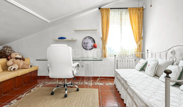 Resale - Villa - Torrevieja - Costa Blanca