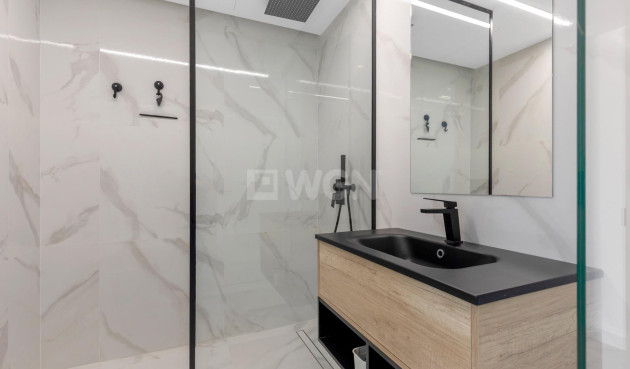 Resale - Apartment / flat - Guardamar del Segura - El Raso