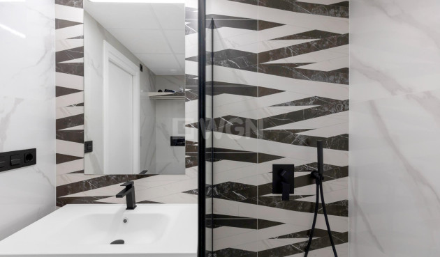 Resale - Apartment / flat - Guardamar del Segura - El Raso