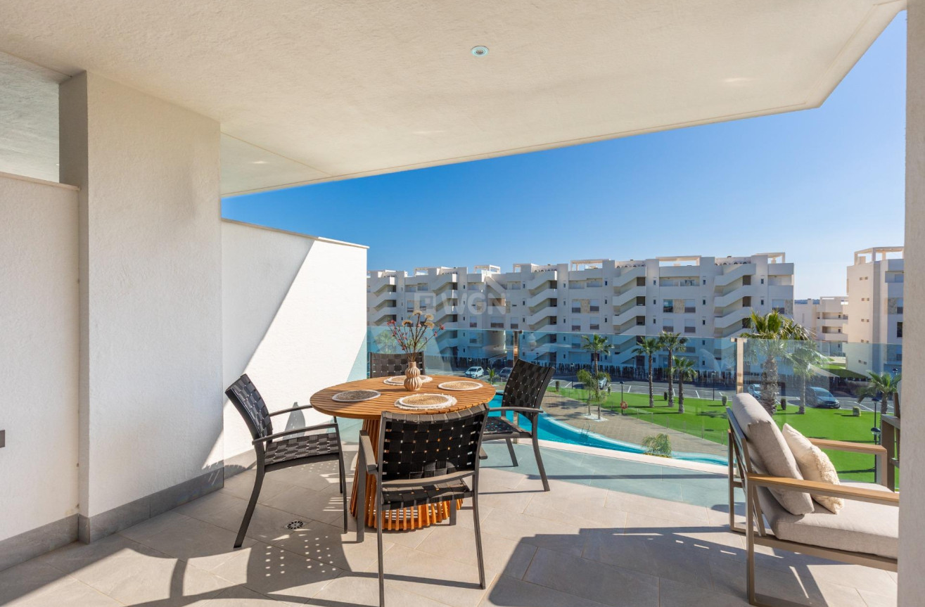 Resale - Apartment / flat - Guardamar del Segura - El Raso