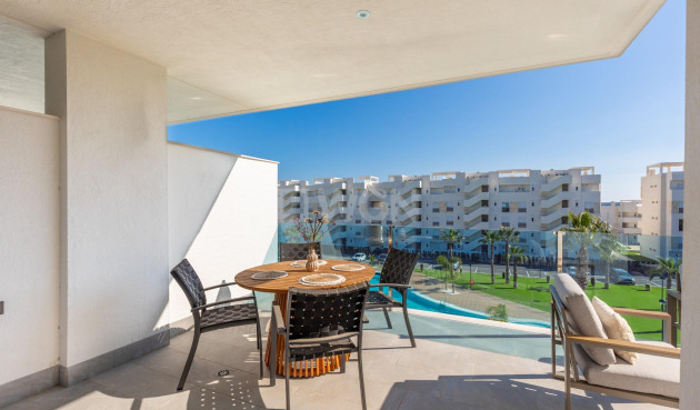 Resale - Apartment / flat - Guardamar del Segura - El Raso