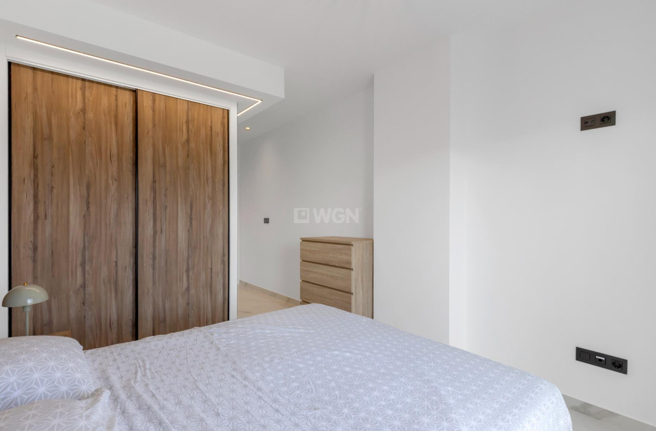 Resale - Apartment / flat - Guardamar del Segura - El Raso