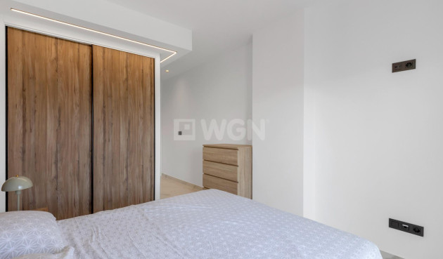 Resale - Apartment / flat - Guardamar del Segura - El Raso