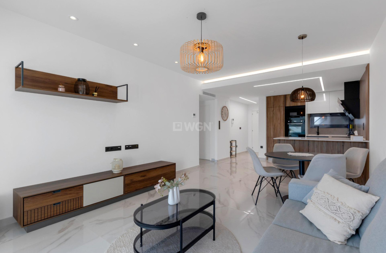 Resale - Apartment / flat - Guardamar del Segura - El Raso