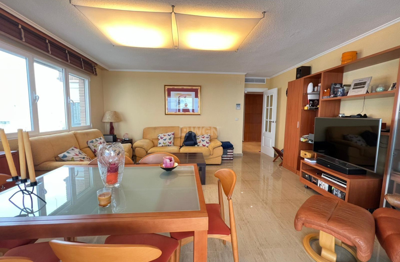 Resale - Apartment / flat - Benidorm - Rincon De Loix Cruz