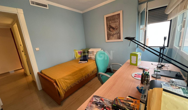 Resale - Apartment / flat - Benidorm - Rincon De Loix Cruz