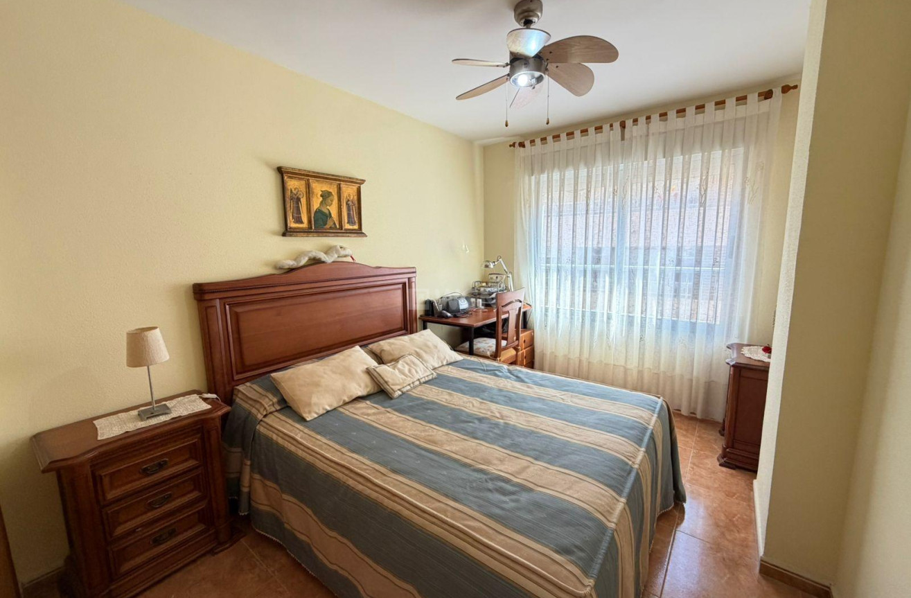 Resale - Apartment / flat - Torrevieja - Playa del Cura