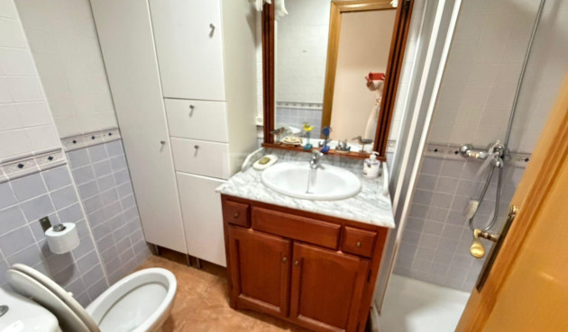 Resale - Apartment / flat - Torrevieja - Playa del Cura