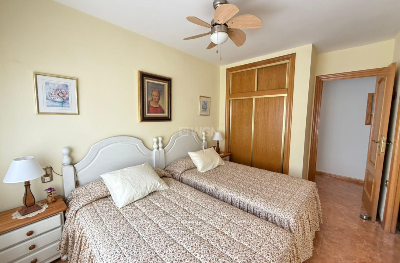 Resale - Apartment / flat - Torrevieja - Playa del Cura