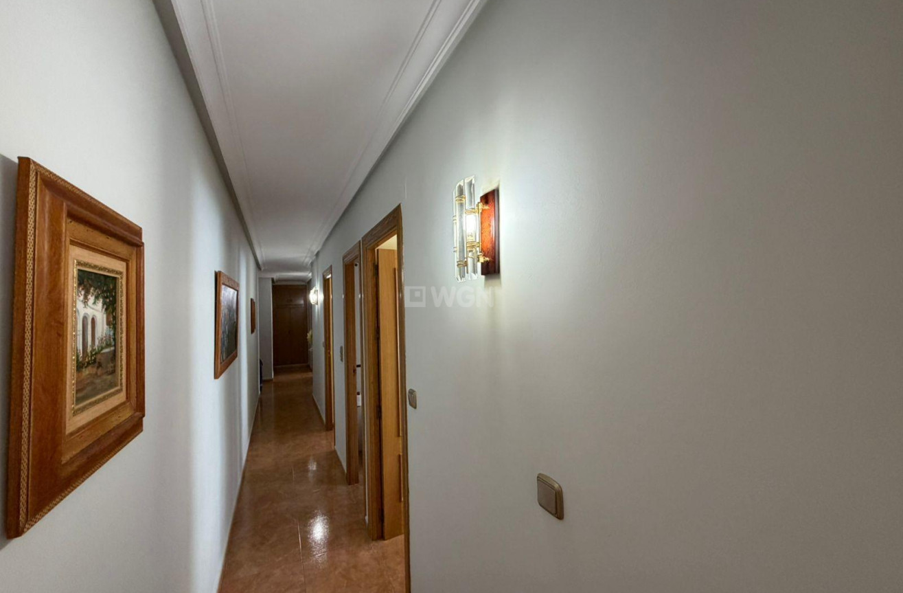 Resale - Apartment / flat - Torrevieja - Playa del Cura
