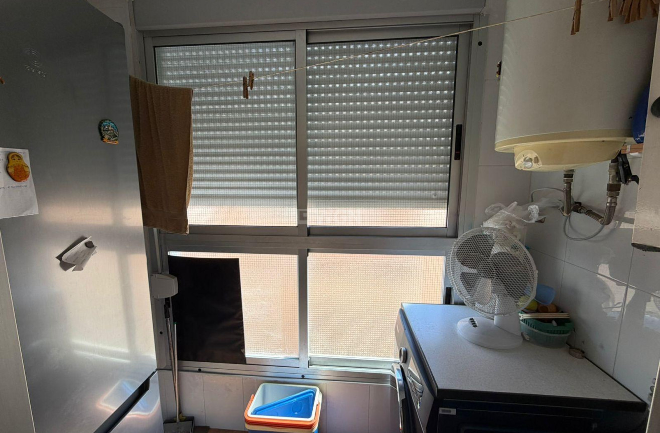 Resale - Apartment / flat - Torrevieja - Playa del Cura