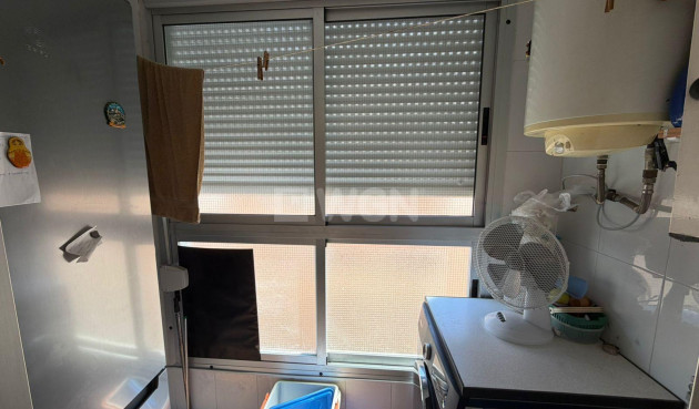 Resale - Apartment / flat - Torrevieja - Playa del Cura