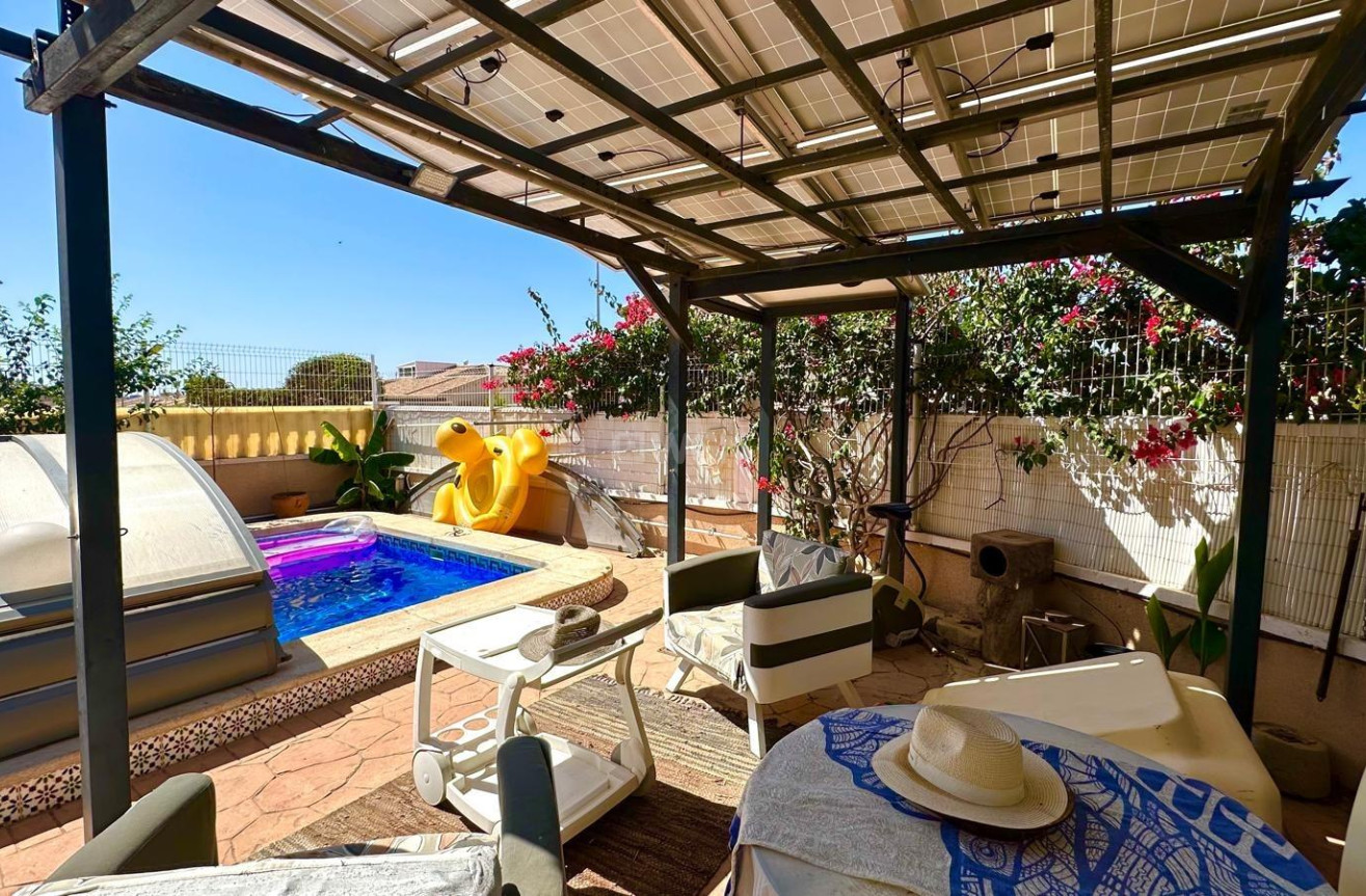 Resale - Villa - Orihuela Costa - La Regia