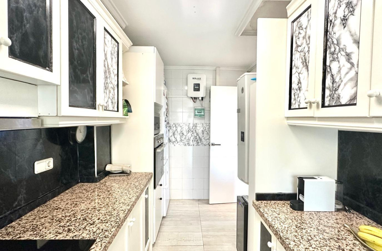 Resale - Villa - Orihuela Costa - La Regia