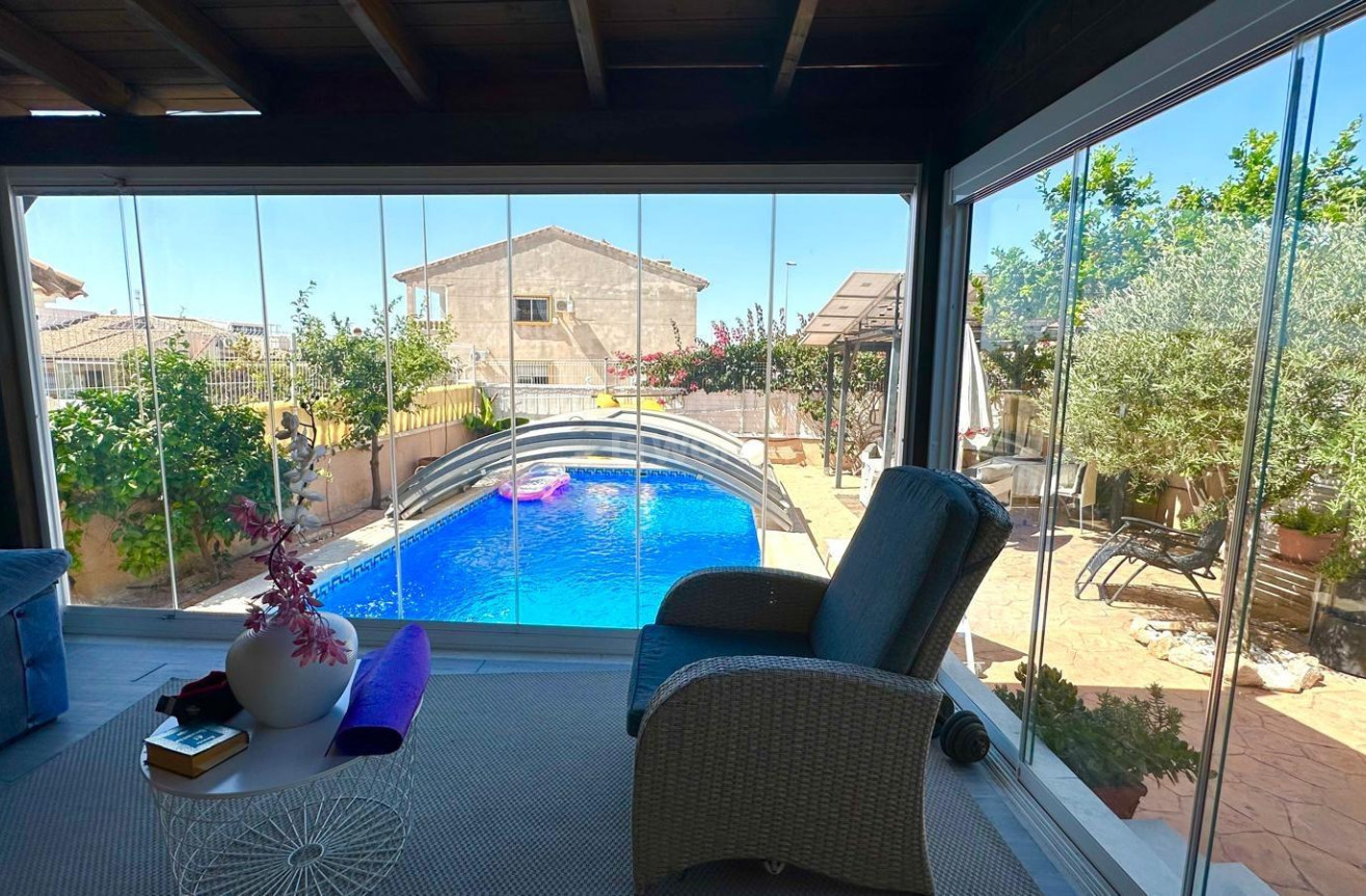 Resale - Villa - Orihuela Costa - La Regia