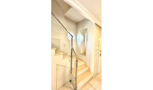 Resale - Villa - Orihuela Costa - La Regia