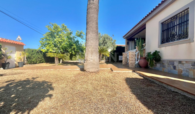 Odsprzedaż - Villa - Torrevieja - Los Balcones - Los Altos del Edén