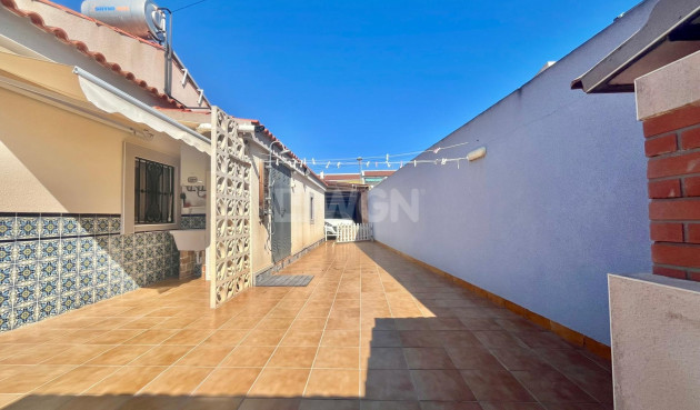 Odsprzedaż - Villa - Torrevieja - Los Balcones - Los Altos del Edén