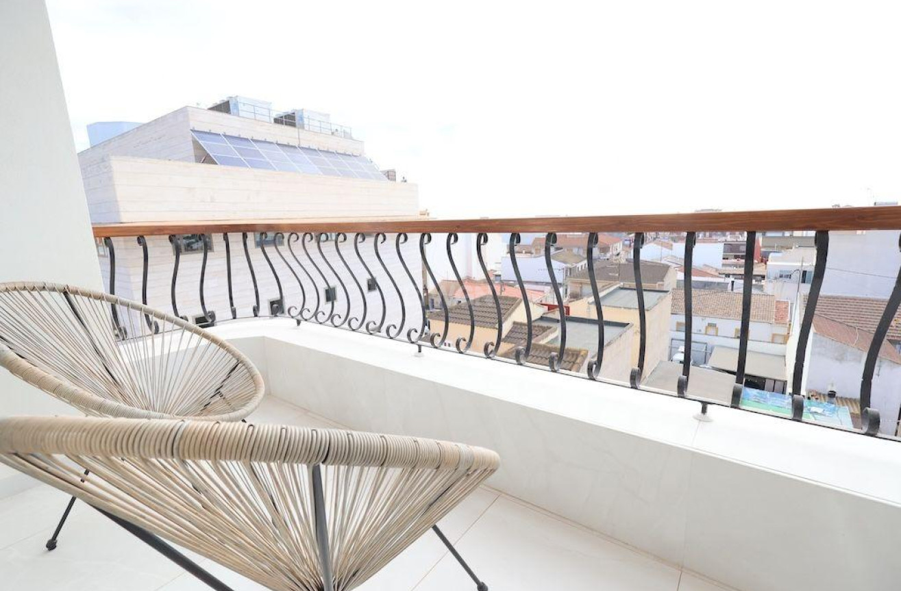 Odsprzedaż - Mieszkanie w bloku - Pilar de la Horadada - Costa Blanca