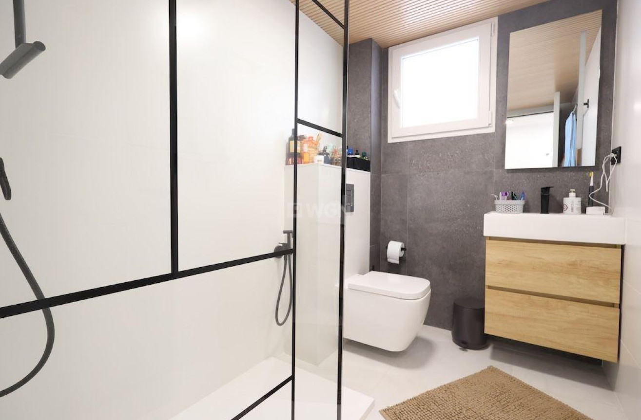 Odsprzedaż - Mieszkanie w bloku - Pilar de la Horadada - Costa Blanca