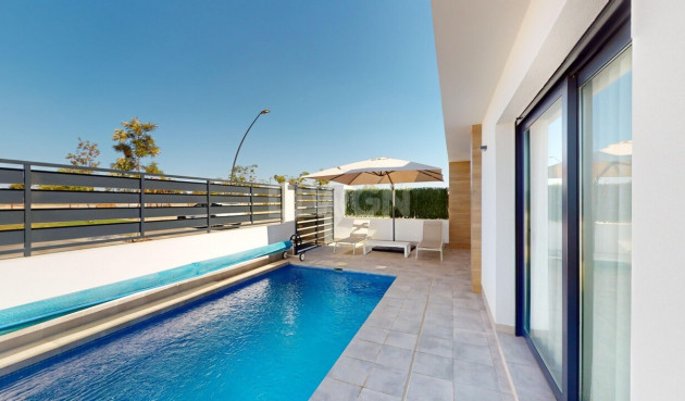 Resale - Villa - Roldan - Inland