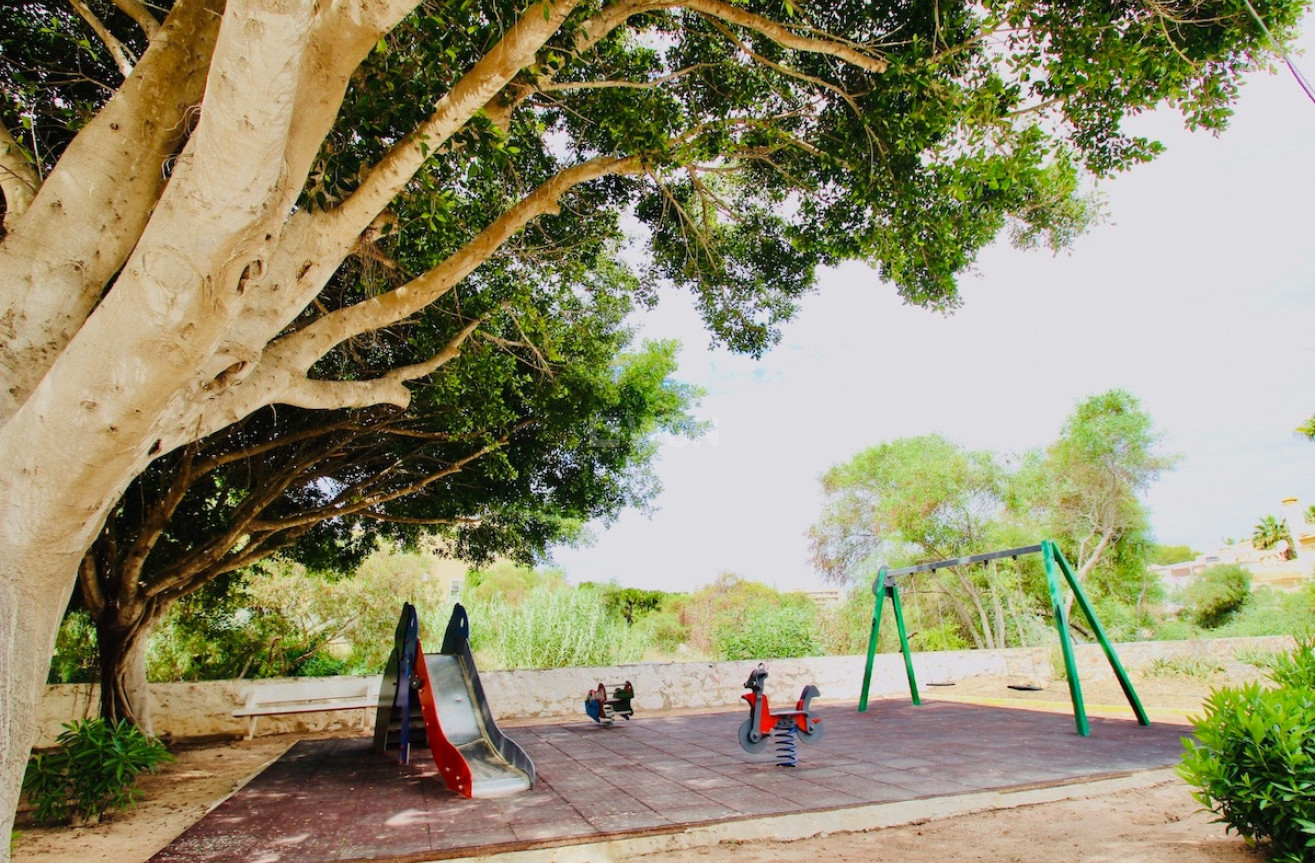 Resale - Townhouse - Orihuela Costa - Costa Blanca