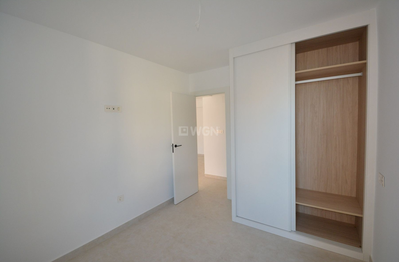 Odsprzedaż - Mieszkanie w bloku - Torrevieja - Costa Blanca