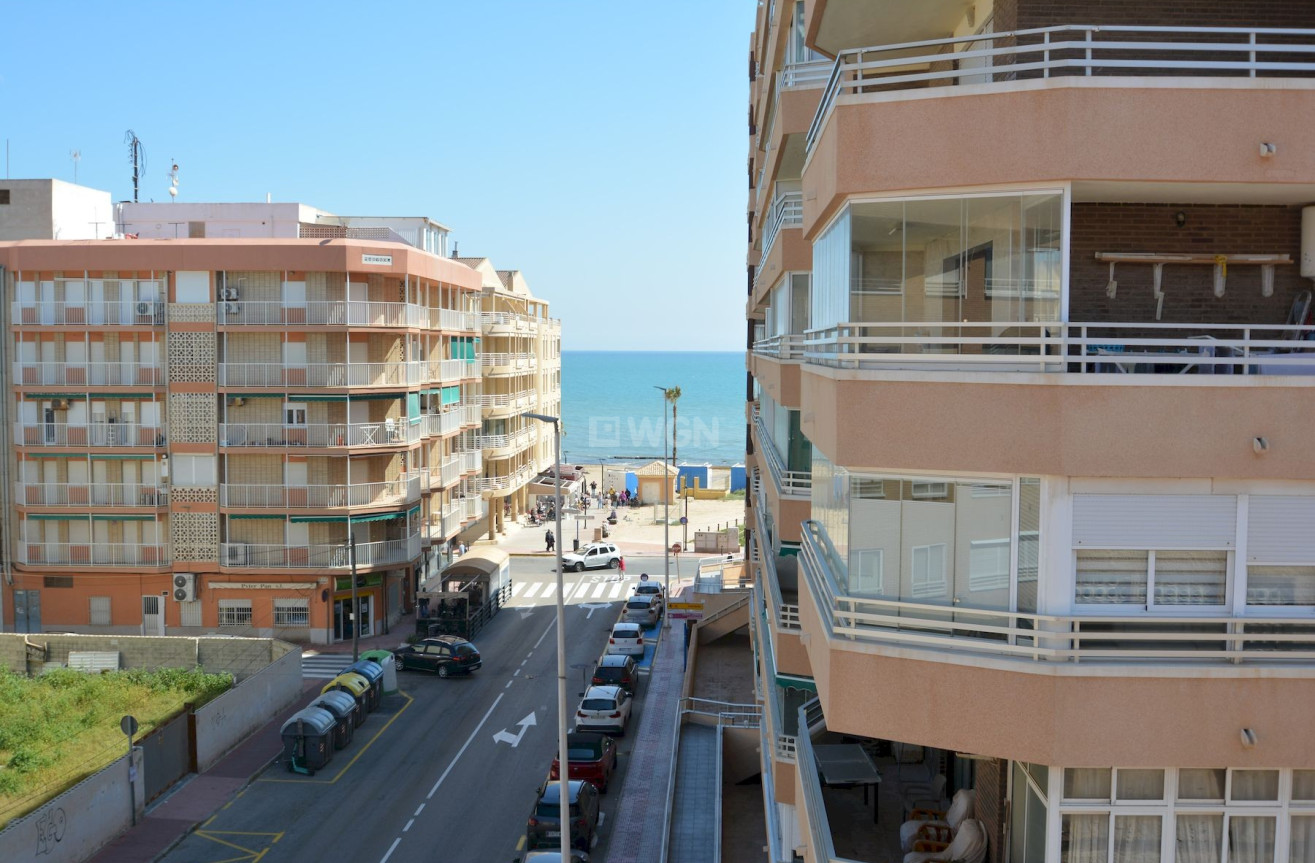 Odsprzedaż - Mieszkanie w bloku - Torrevieja - Costa Blanca