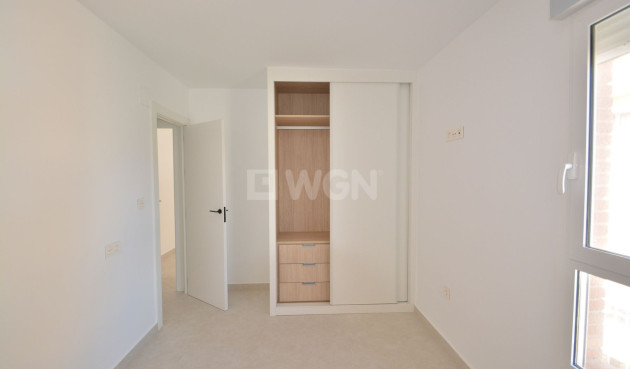 Odsprzedaż - Mieszkanie w bloku - Torrevieja - Costa Blanca