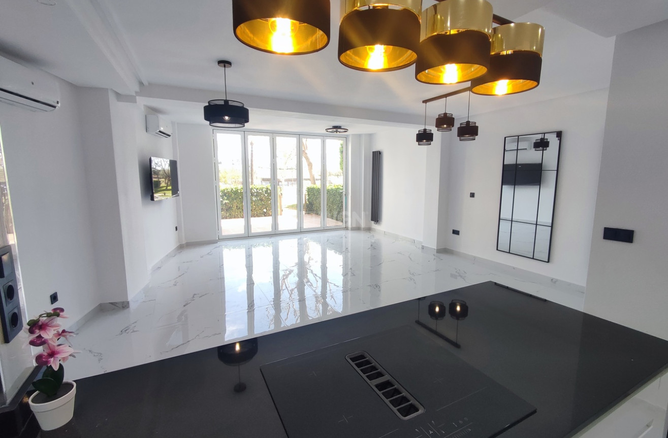 Odsprzedaż - Mieszkanie w bloku - Hacienda Riquelme Golf Resort - Inland