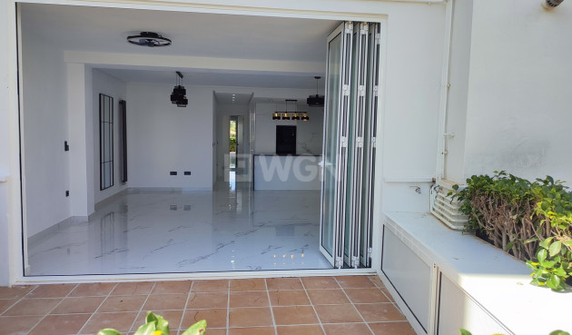 Odsprzedaż - Mieszkanie w bloku - Hacienda Riquelme Golf Resort - Inland