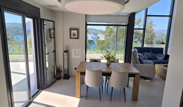 Resale - Villa - Vinuela - Inland