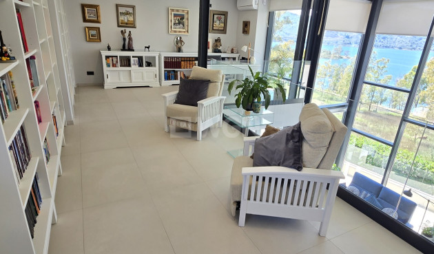 Resale - Villa - Vinuela - Inland