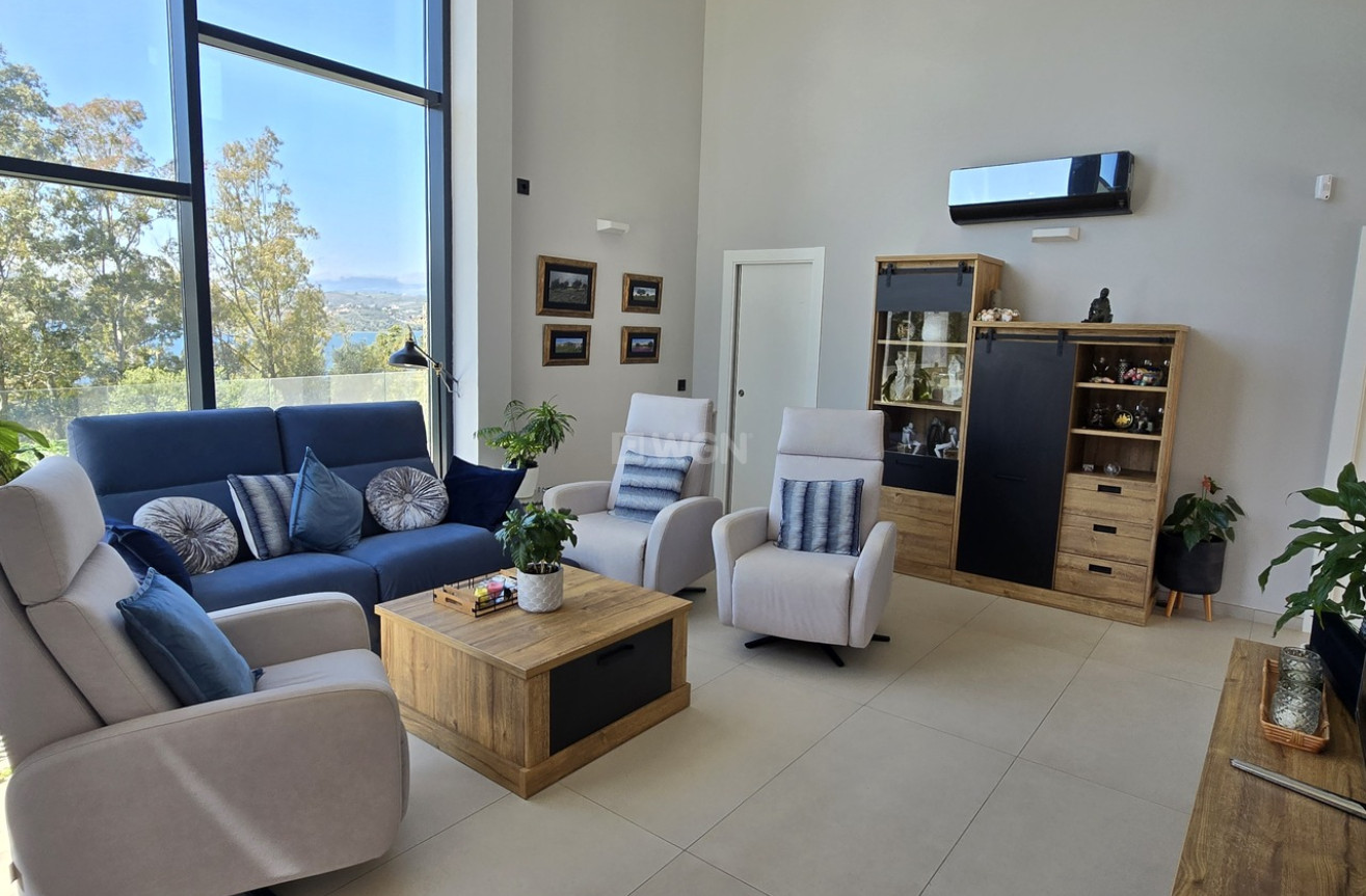 Resale - Villa - Vinuela - Inland