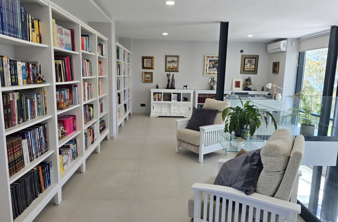 Resale - Villa - Vinuela - Inland