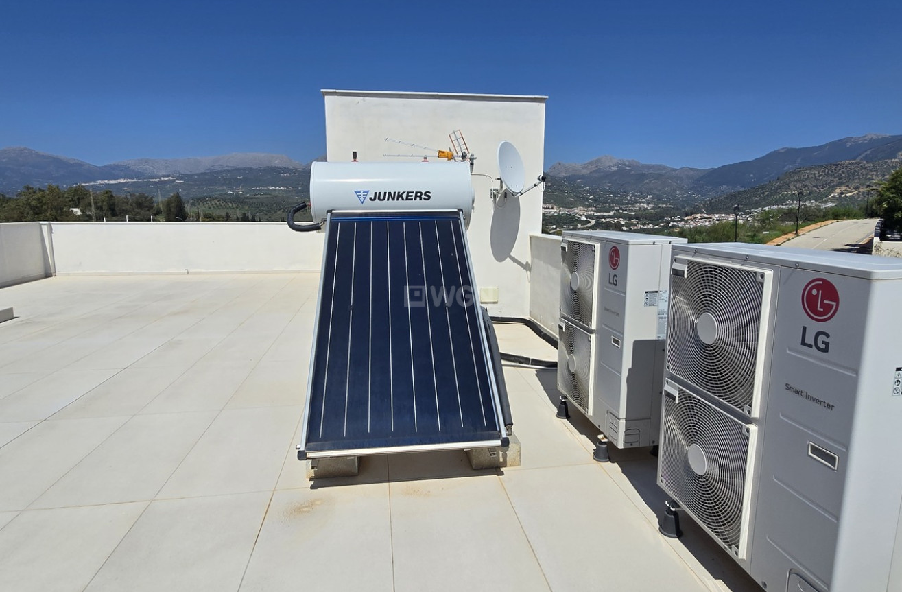 Resale - Villa - Vinuela - Inland