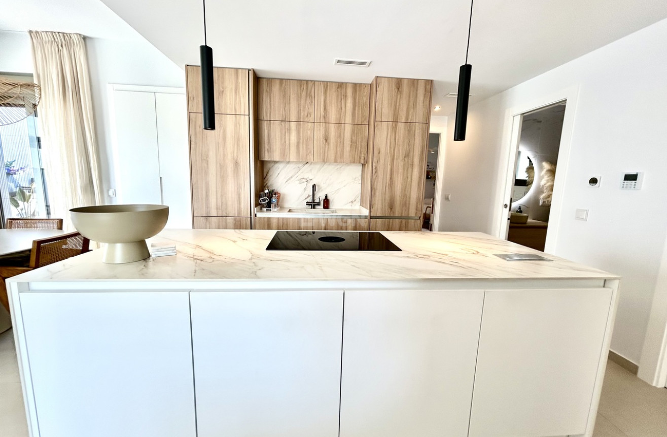 Resale - Villa - San Miguel de Salinas - Inland