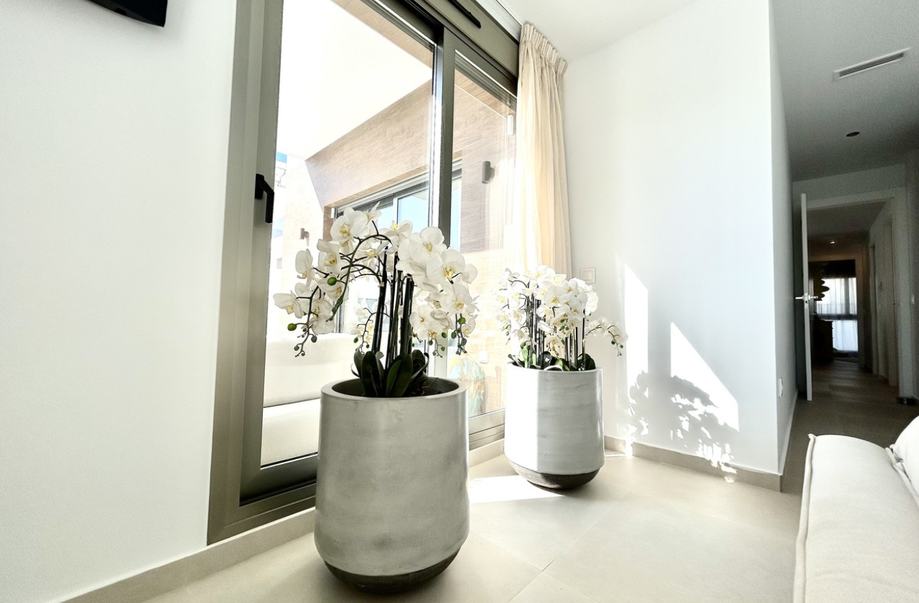 Resale - Villa - San Miguel de Salinas - Inland