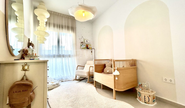 Resale - Villa - San Miguel de Salinas - Inland