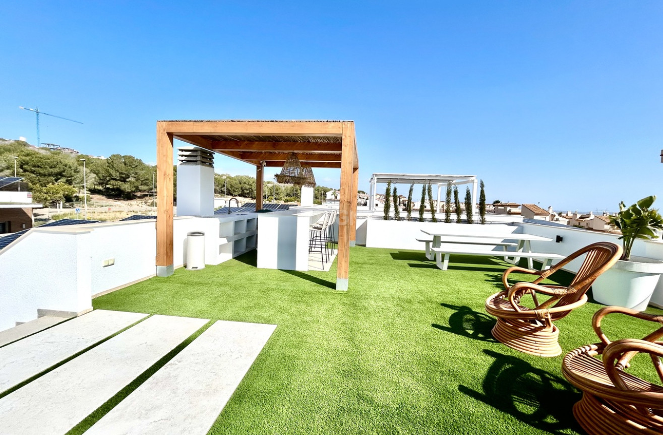 Resale - Villa - San Miguel de Salinas - Inland