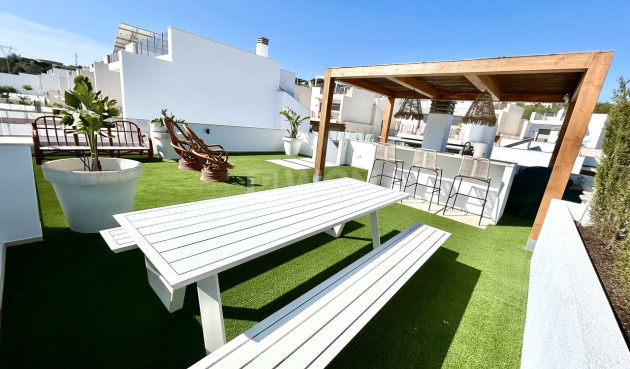 Resale - Villa - San Miguel de Salinas - Inland