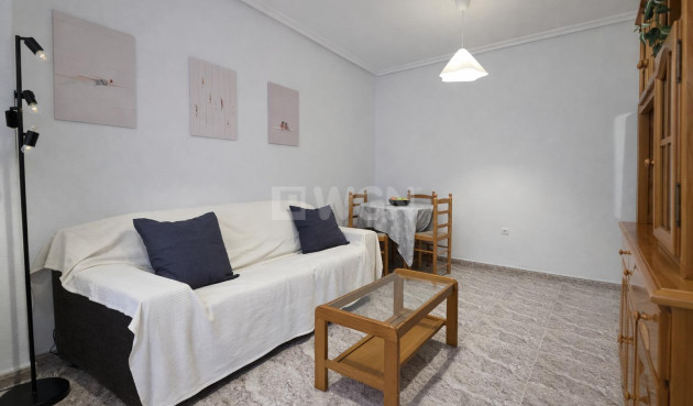 Resale - Apartment / flat - Torrevieja - Centro - Muelle Pesquero