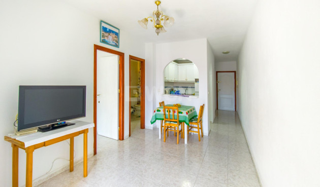Resale - Apartment / flat - Torrevieja - Estacion De Autobuses