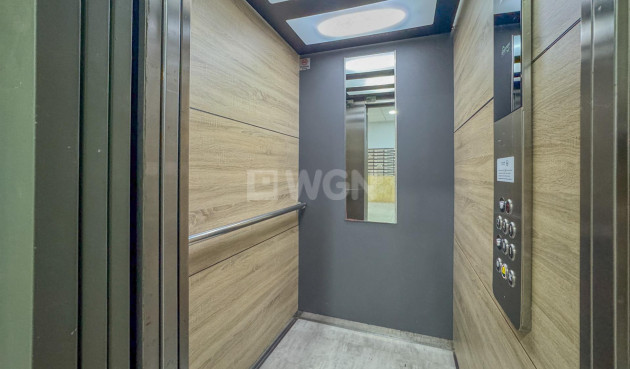 Resale - Apartment / flat - Torrevieja - La Mata Pueblo