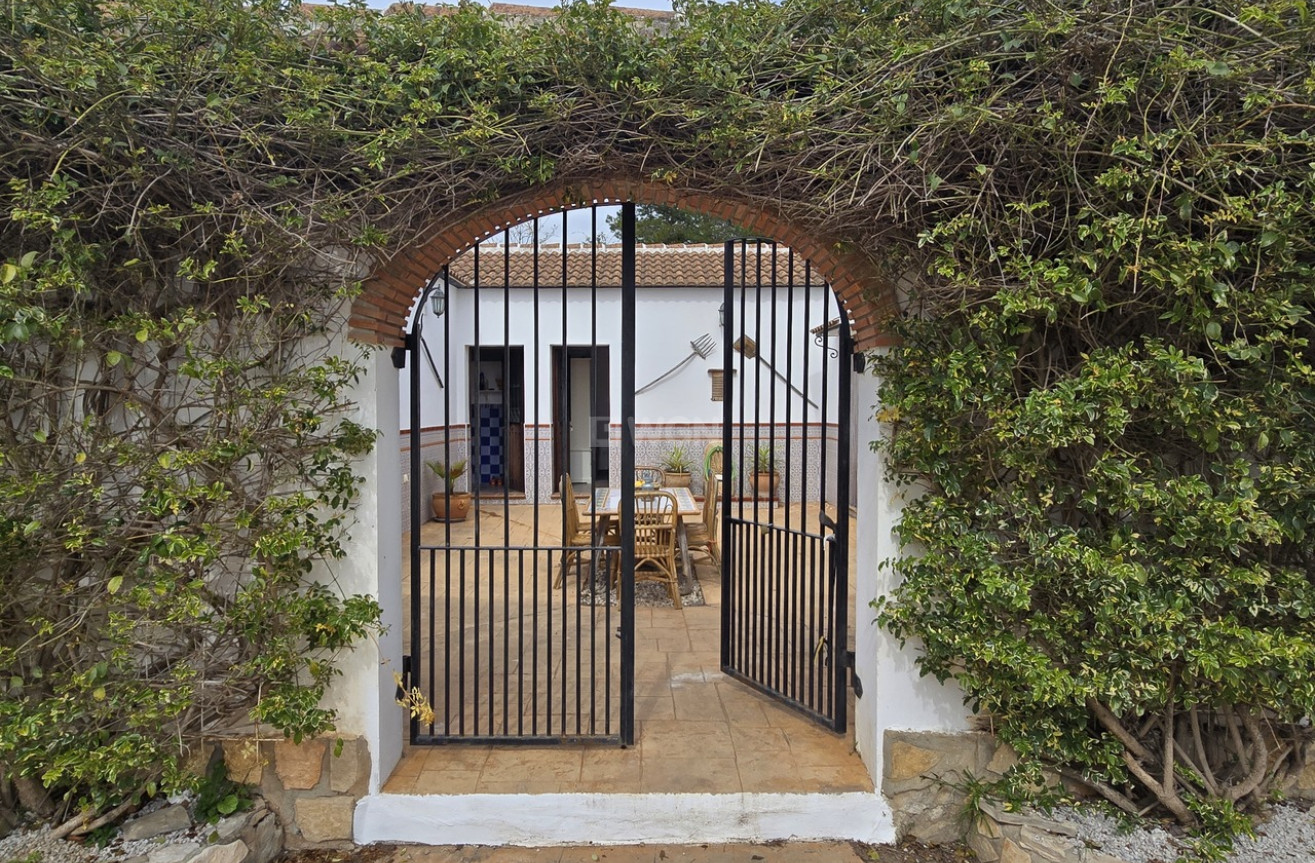 Resale - Villa - Periana - Inland