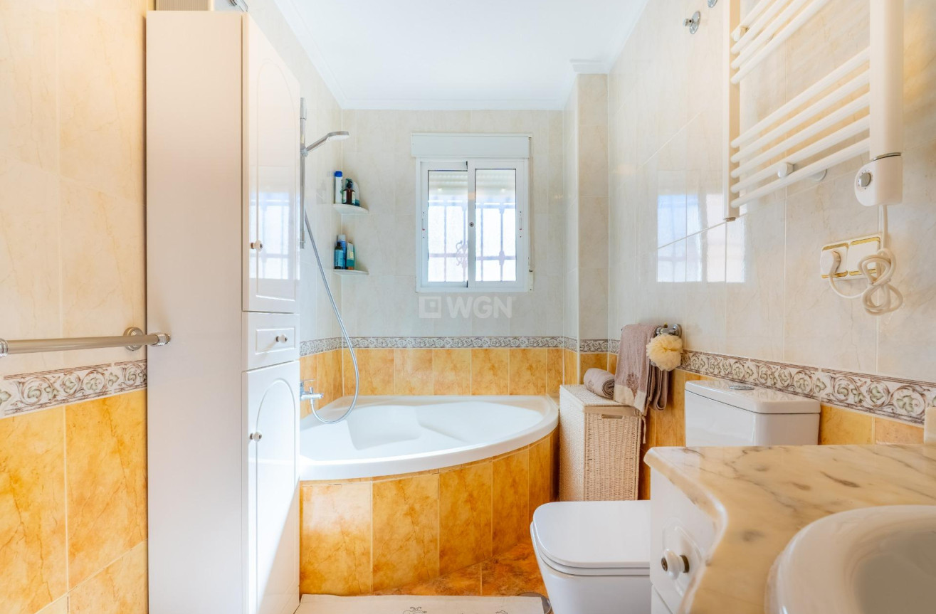 Resale - Townhouse - Orihuela Costa - La Regia