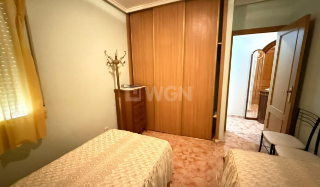 Resale - Apartment / flat - Torrevieja - Playa del Cura